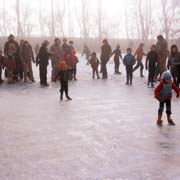 Ice skating race